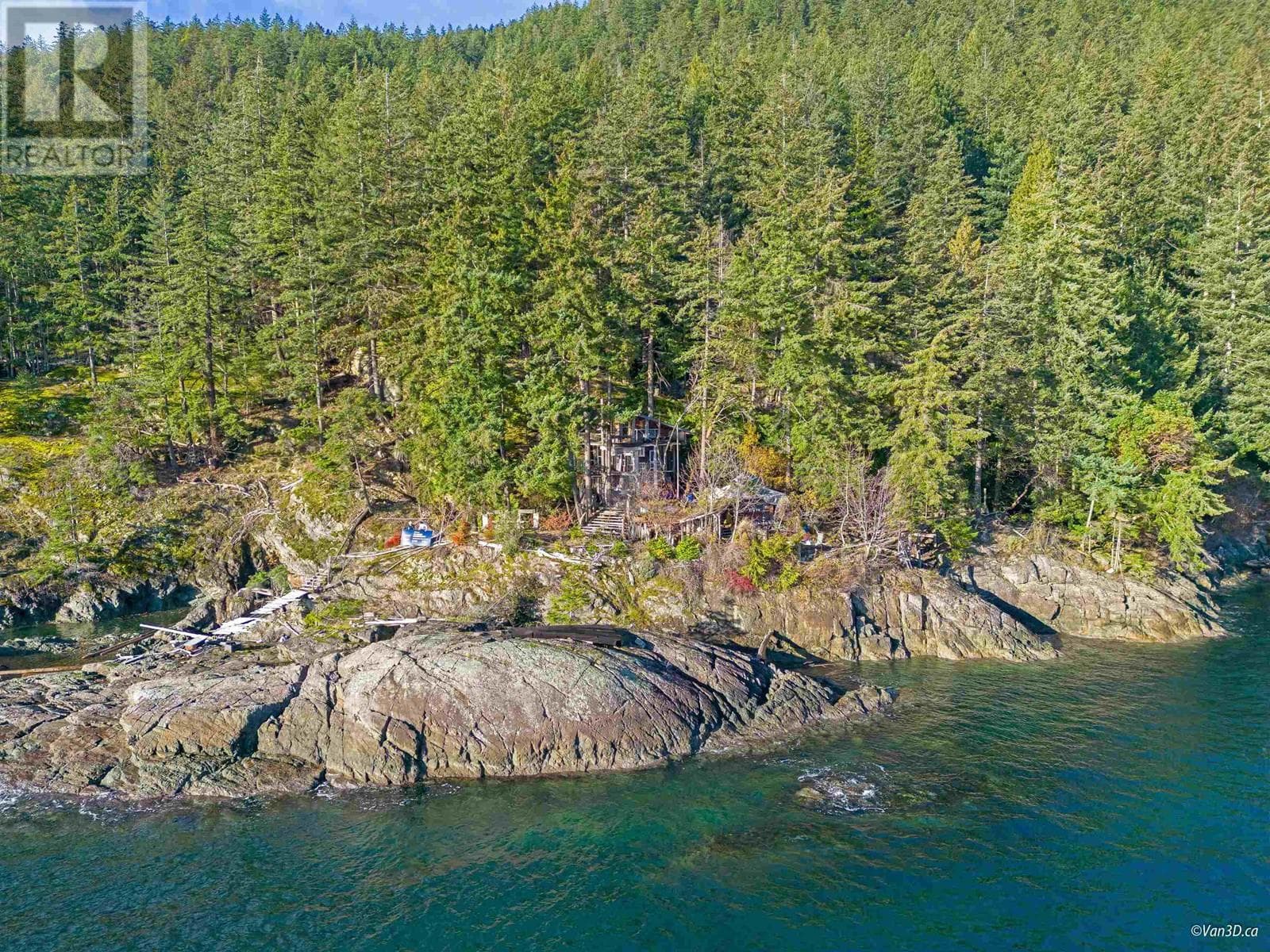 Single Family at 381 WATERFRONT, Bowen Island, British Columbia - Photo 2 - RE/MAX Garden City Realty