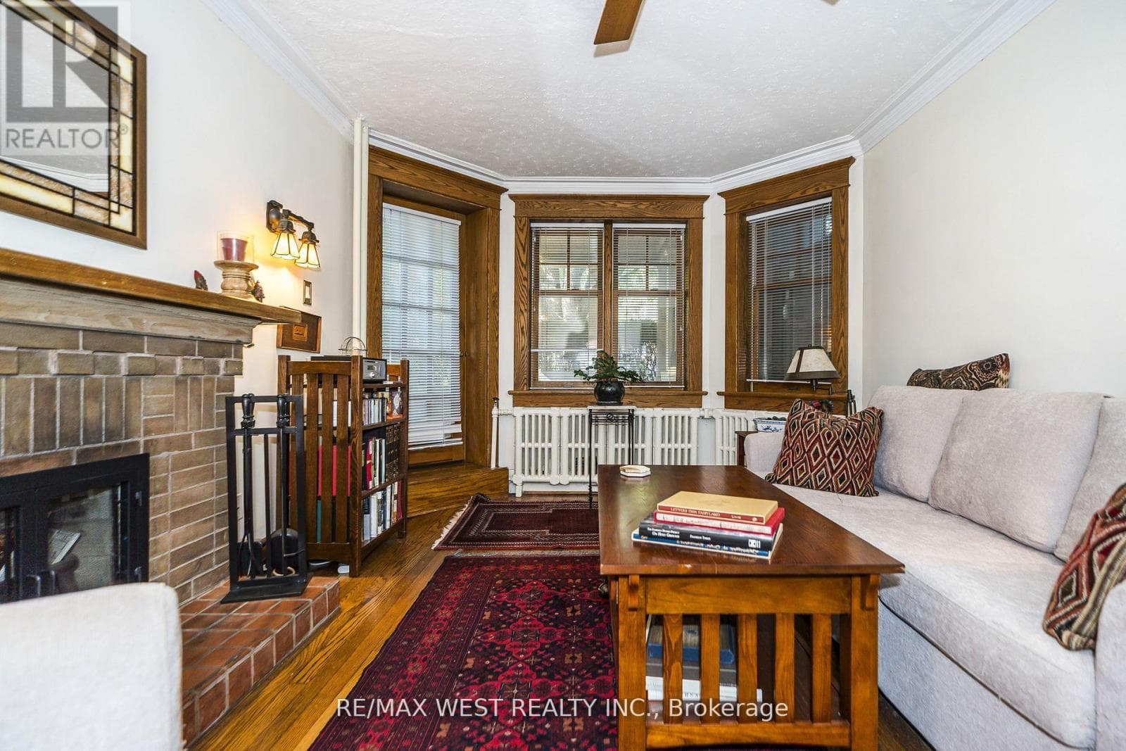 Single Family at 9A Humewood Drive, Toronto (Humewood-Cedarvale), Ontario - Photo 5 - RE/MAX Garden City Realty