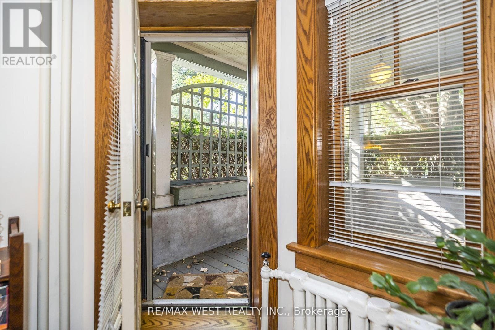 Single Family at 9A Humewood Drive, Toronto (Humewood-Cedarvale), Ontario - Photo 6 - RE/MAX Garden City Realty
