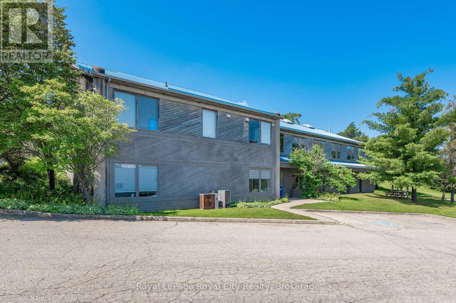 Office at 361 Southgate Drive, Guelph (Clairfields/Hanlon Business Park), Ontario - Photo 2 - RE/MAX Garden City Realty