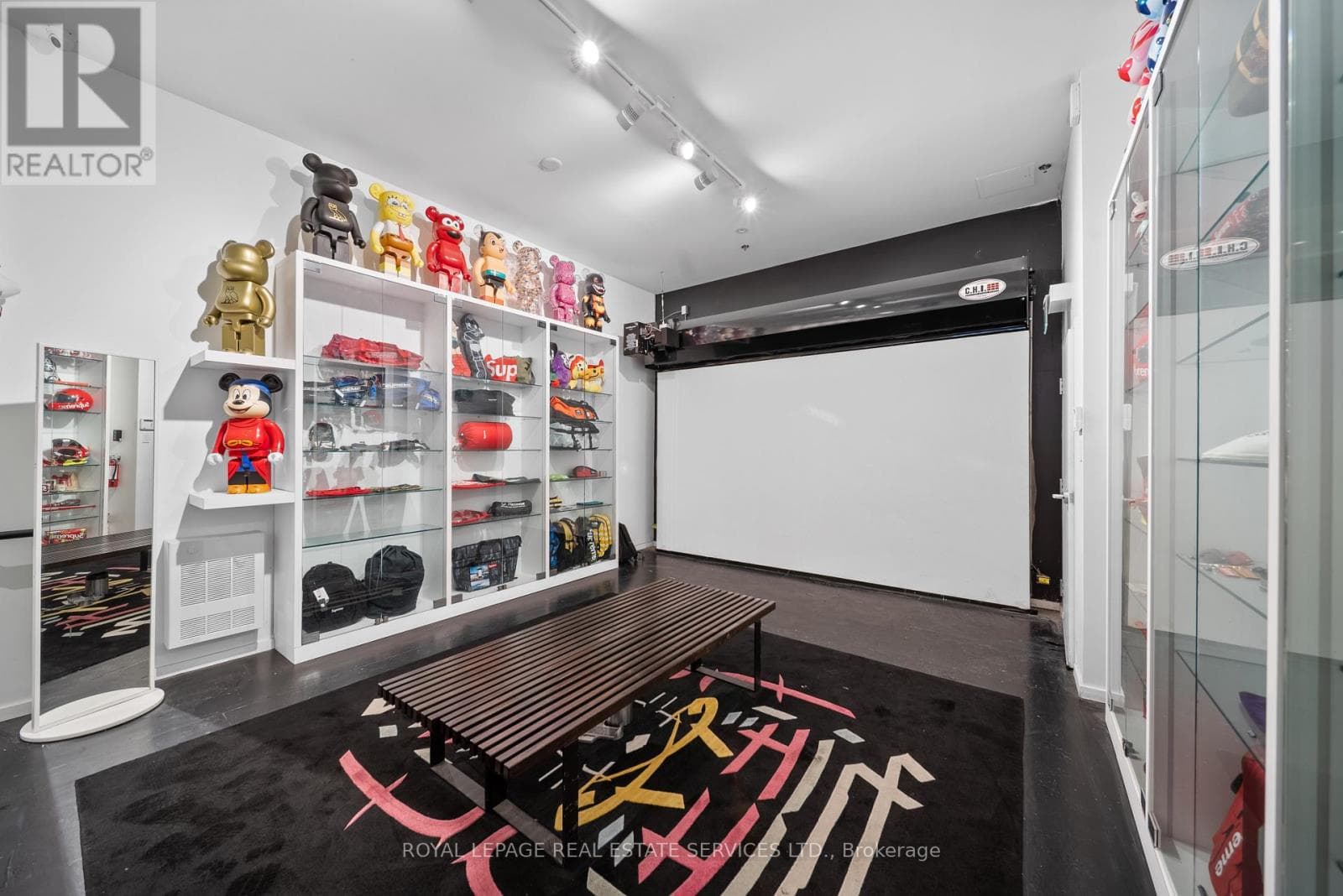 Retail at 273 Queen Street, Toronto (Waterfront Communities), Ontario - Photo 8 - RE/MAX Garden City Realty