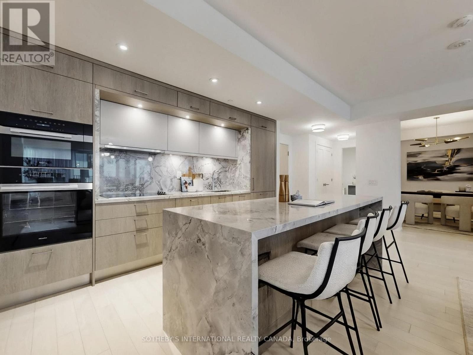 Single Family at 515- 155 Merchants' Wharf, Toronto (Waterfront Communities), Ontario - Photo 4 - RE/MAX Garden City Realty