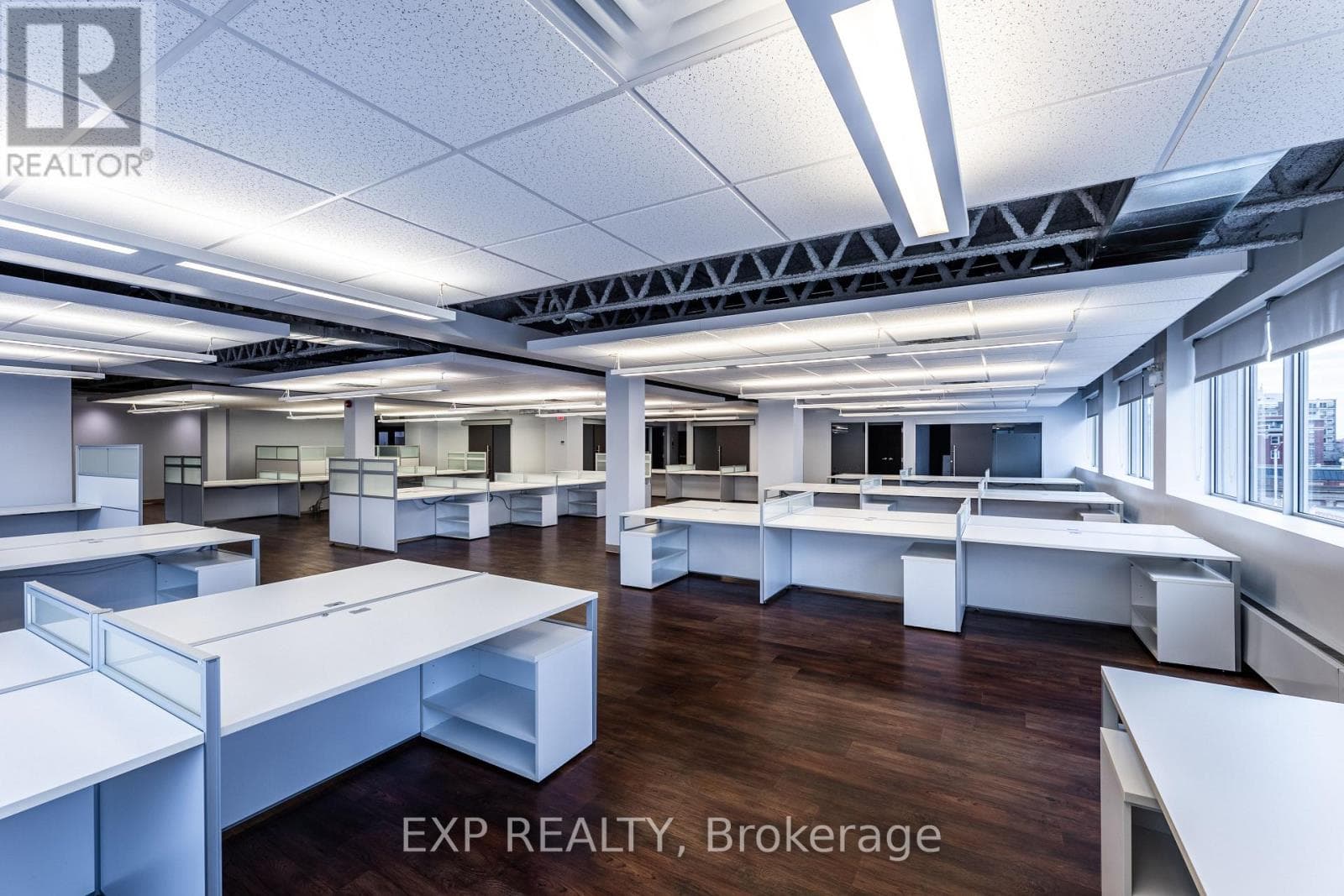 Retail at 396 Cooper Street, Ottawa, Ontario - Photo 5 - RE/MAX Garden City Realty
