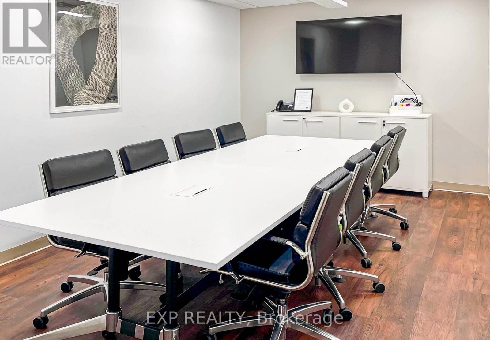 Retail at 396 Cooper Street, Ottawa, Ontario - Photo 7 - RE/MAX Garden City Realty