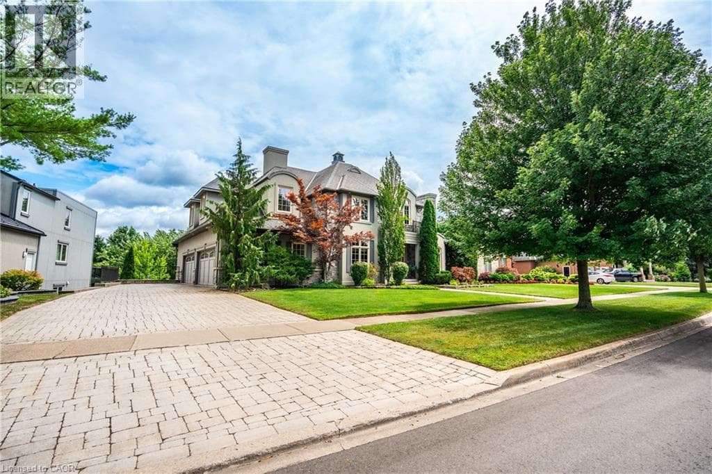 Single Family at 3542 MATTHEWS Drive, Niagara Falls, Ontario - Photo 3 - RE/MAX Garden City Realty