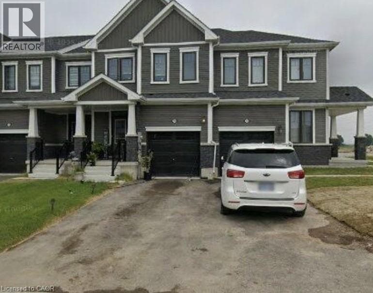 Single Family at 106 SELECTION Heights, Thorold, Ontario - Photo 2 - RE/MAX Garden City Realty
