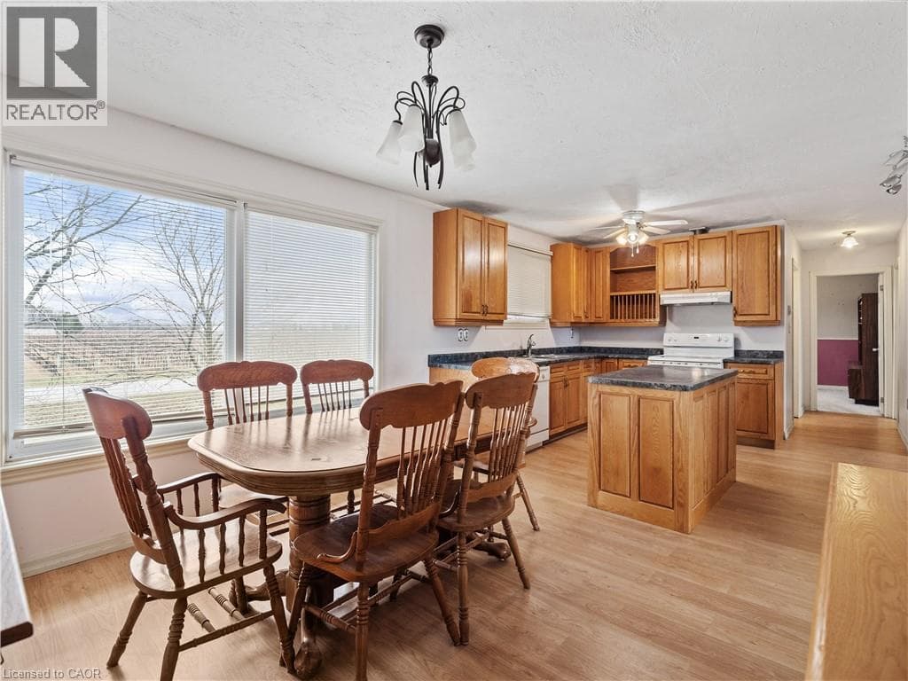 Single Family at 1256 LINE 2 Road, Niagara-on-the-Lake, Ontario - Photo 10 - RE/MAX Garden City Realty