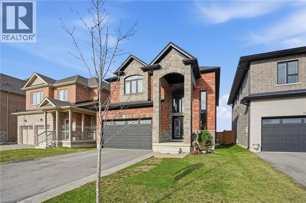 Single Family at 83 HOMESTEAD Way, Thorold, Ontario - Photo 2 - RE/MAX Garden City Realty
