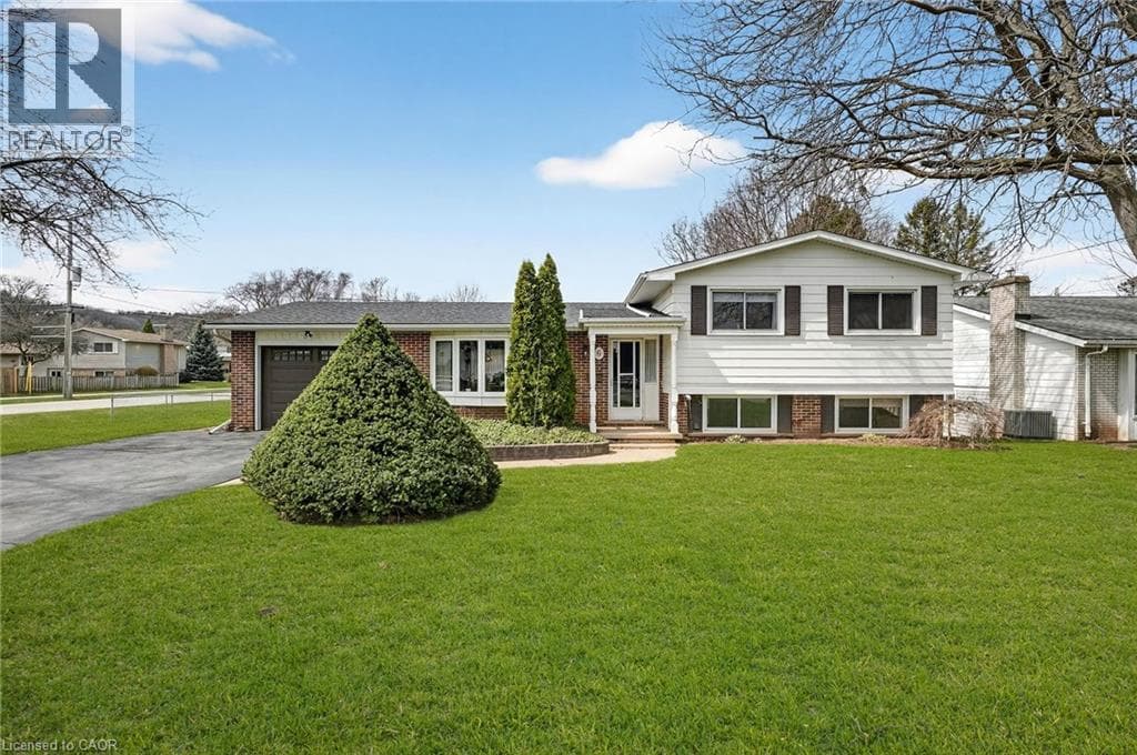6 NELLES Road