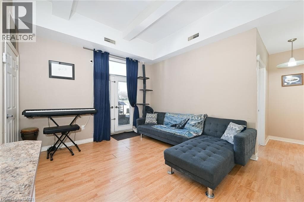 Single Family at 105- 6365 DRUMMOND Road, Niagara Falls, Ontario - Photo 10 - RE/MAX Garden City Realty