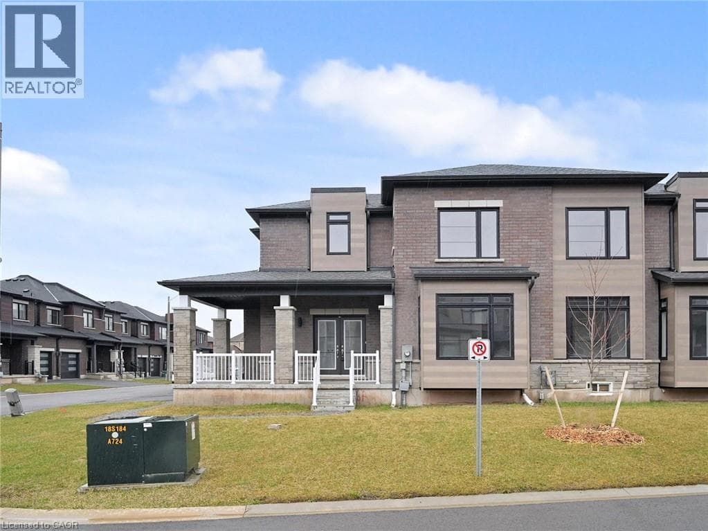 Single Family at 41 BENTGRASS Drive, Welland, Ontario - Photo 3 - RE/MAX Garden City Realty