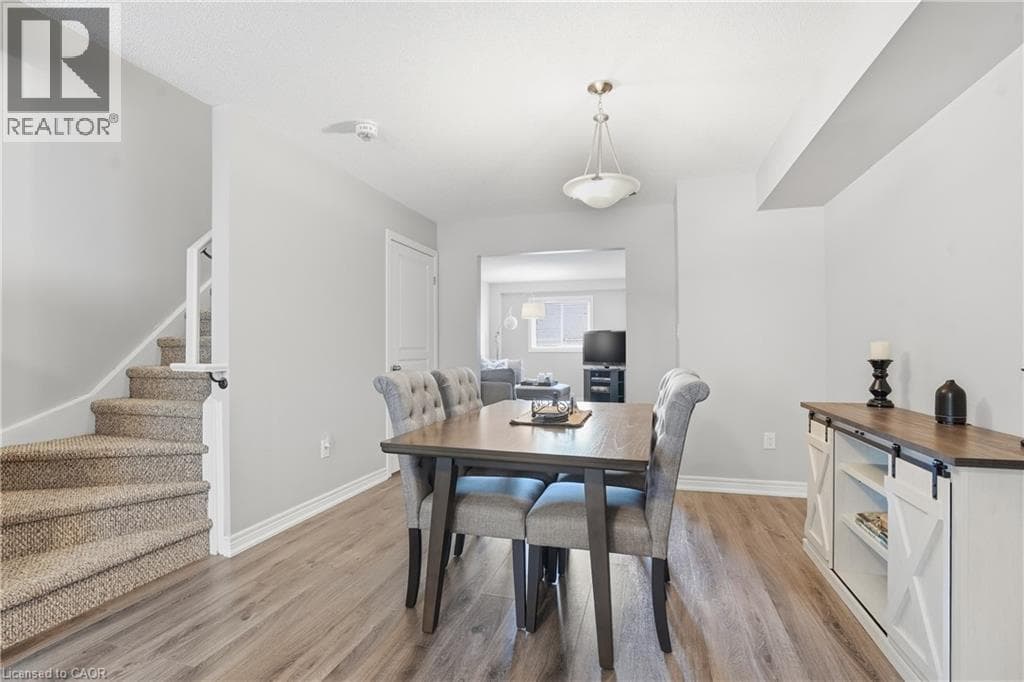 Single Family at 49- 6118 KELSEY Crescent, Niagara Falls, Ontario - Photo 7 - RE/MAX Garden City Realty