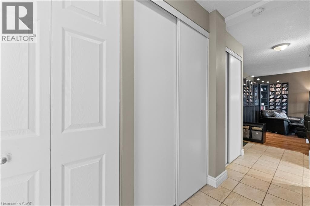 Single Family at 407- 6390 HUGGINS Street, Niagara Falls, Ontario - Photo 4 - RE/MAX Garden City Realty