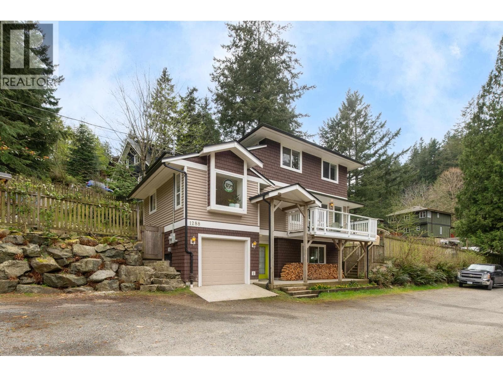 1288 EAGLE CLIFF Road