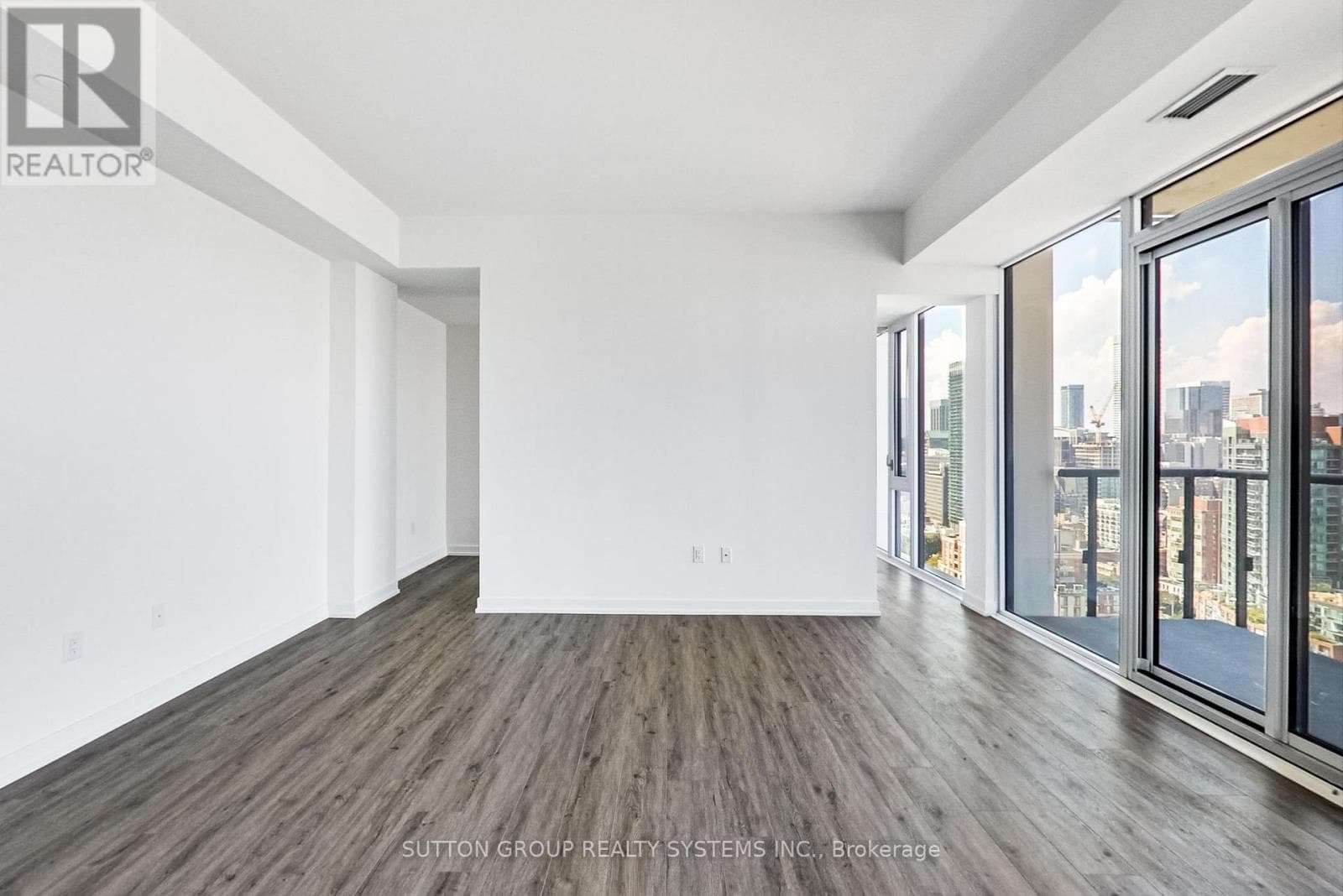 Single Family at 2502- 158 Front Street, Toronto (Waterfront Communities), Ontario - Photo 9 - RE/MAX Garden City Realty