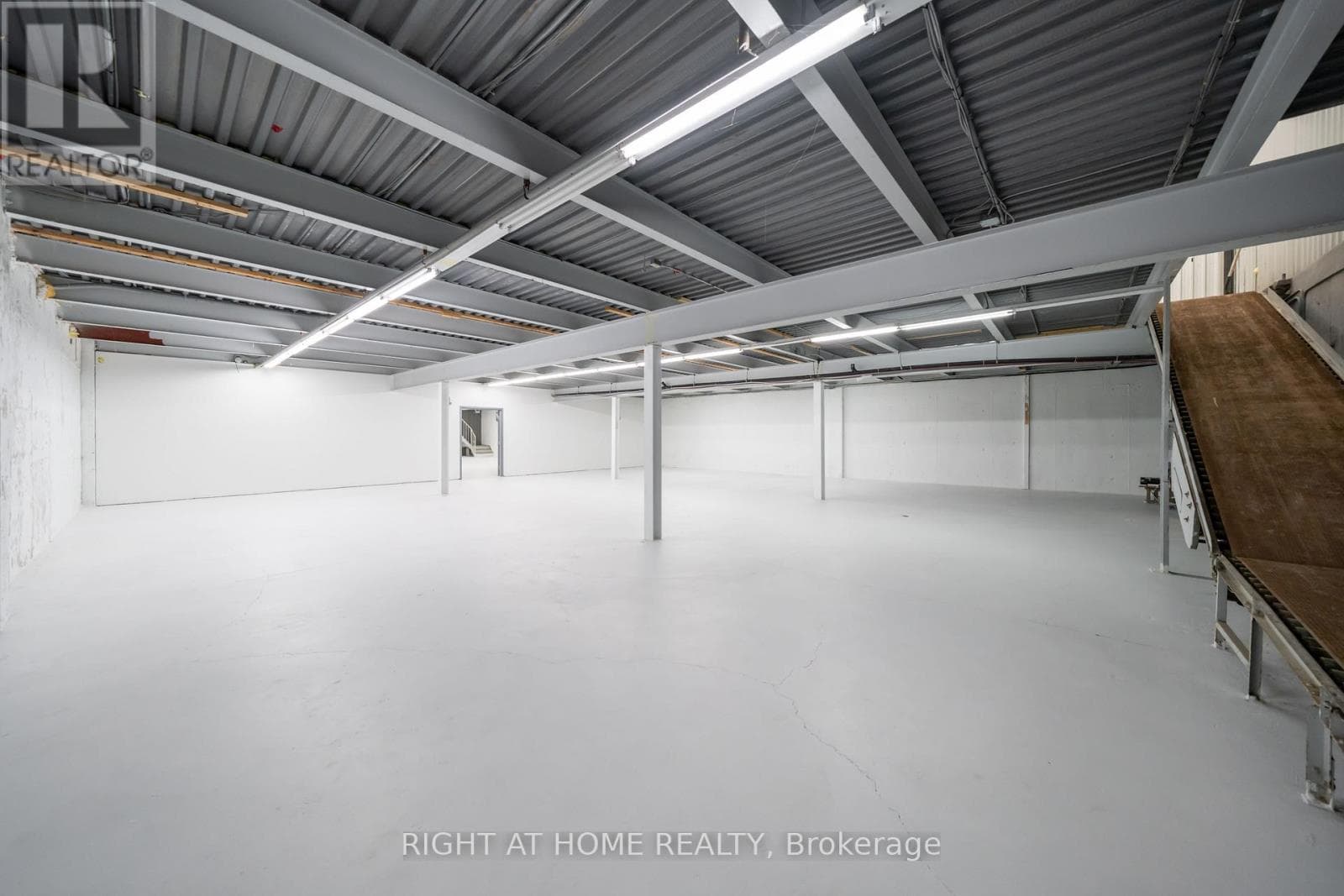 Industrial at Highway #20, Grimsby (Grimsby Escarpment), Ontario - Photo 5 - RE/MAX Garden City Realty