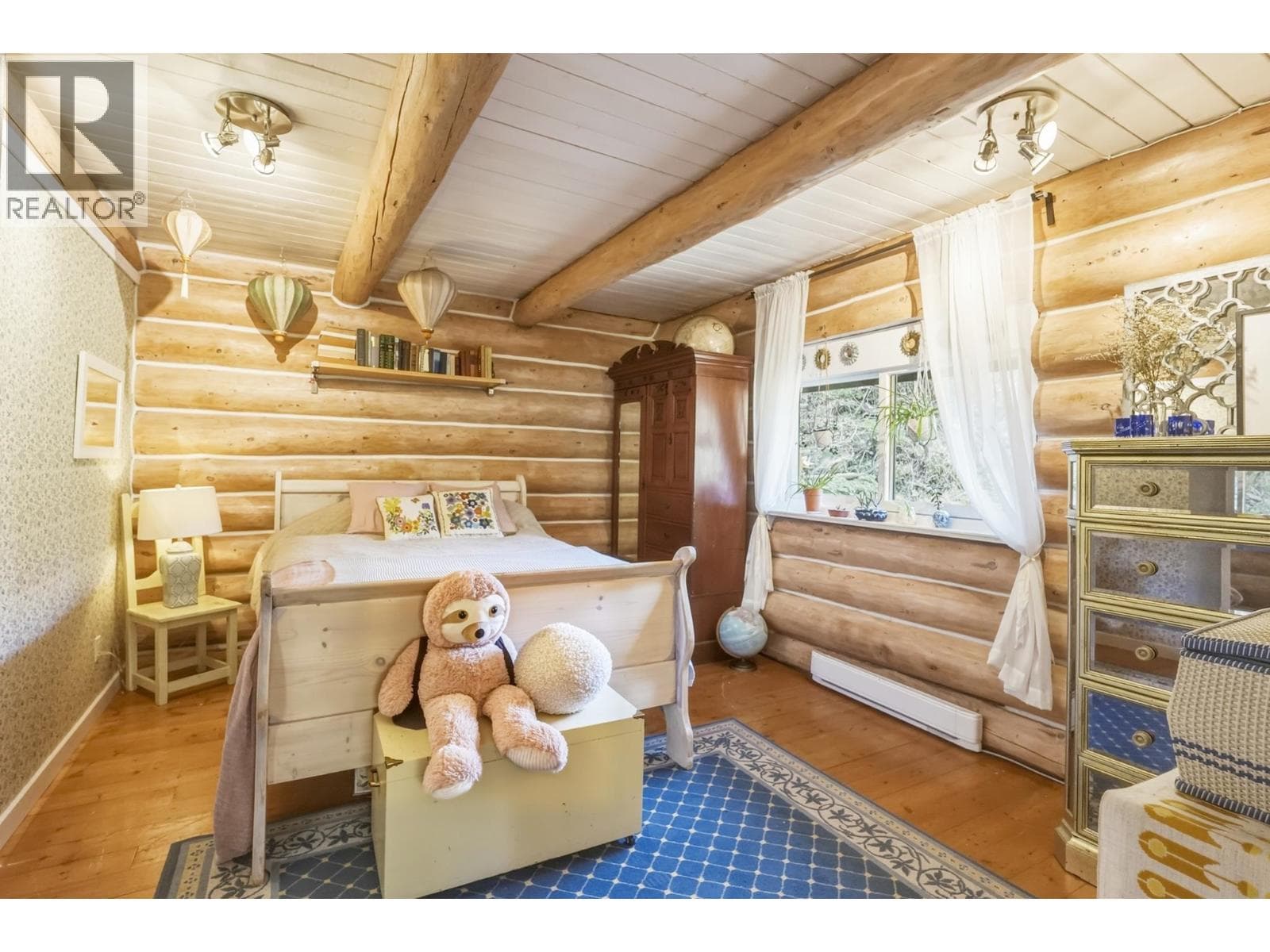 Single Family at 1253 ADAMS Road, Bowen Island, British Columbia - Photo 9 - RE/MAX Garden City Realty