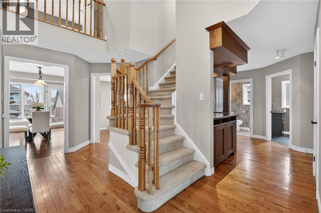 Single Family at 119 DORCHESTER Drive, Grimsby, Ontario - Photo 8 - RE/MAX Garden City Realty