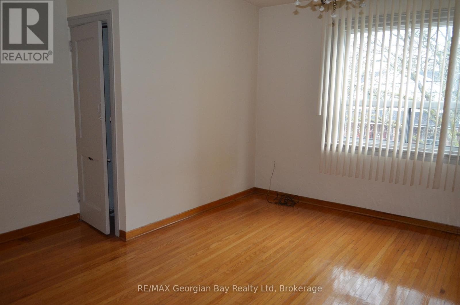 Single Family at 517 Milverton Boulevard, Toronto (Danforth), Ontario - Photo 9 - RE/MAX Garden City Realty
