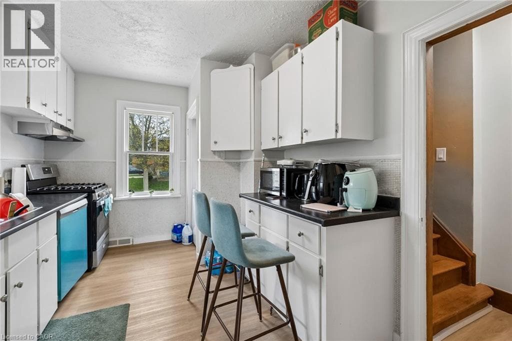 Multi-family at 428 THOROLD Road, Welland, Ontario - Photo 9 - RE/MAX Garden City Realty