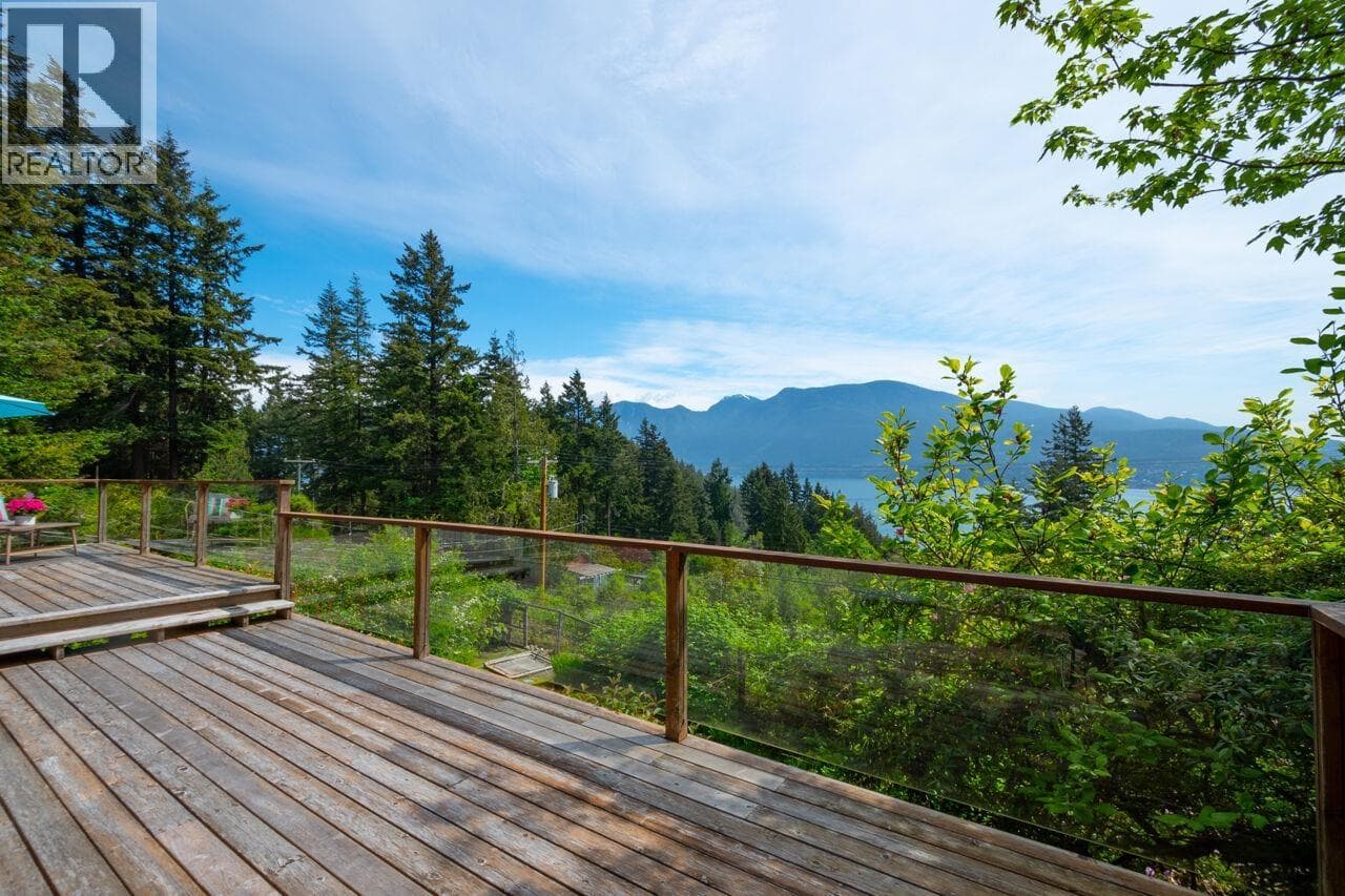 Single Family at 896 TAYLOR Road, Bowen Island, British Columbia - Photo 10 - RE/MAX Garden City Realty