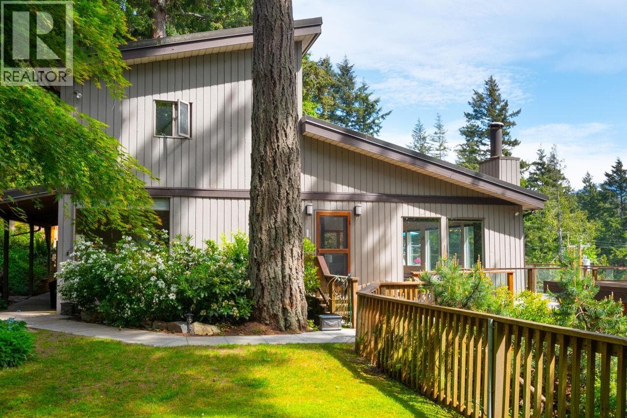 Single Family at 896 TAYLOR Road, Bowen Island, British Columbia - Photo 3 - RE/MAX Garden City Realty