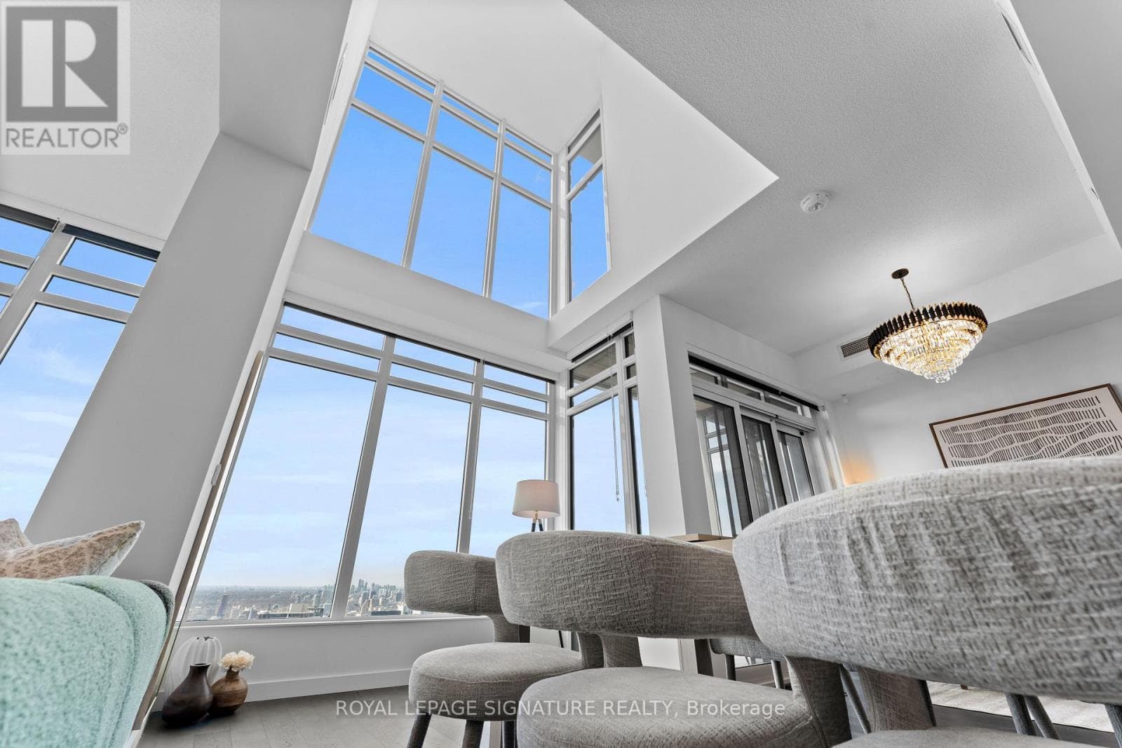 Single Family at PH7001- 1 Concord Cityplace Way, Toronto (Waterfront Communities), Ontario - Photo 4 - RE/MAX Garden City Realty