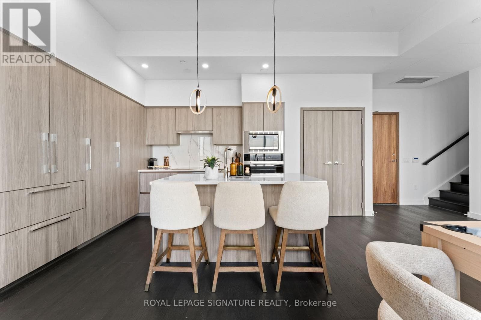 Single Family at PH7001- 1 Concord Cityplace Way, Toronto (Waterfront Communities), Ontario - Photo 5 - RE/MAX Garden City Realty