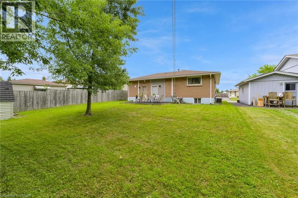 Multi-family at 76 MARC Boulevard, Welland, Ontario - Photo 3 - RE/MAX Garden City Realty