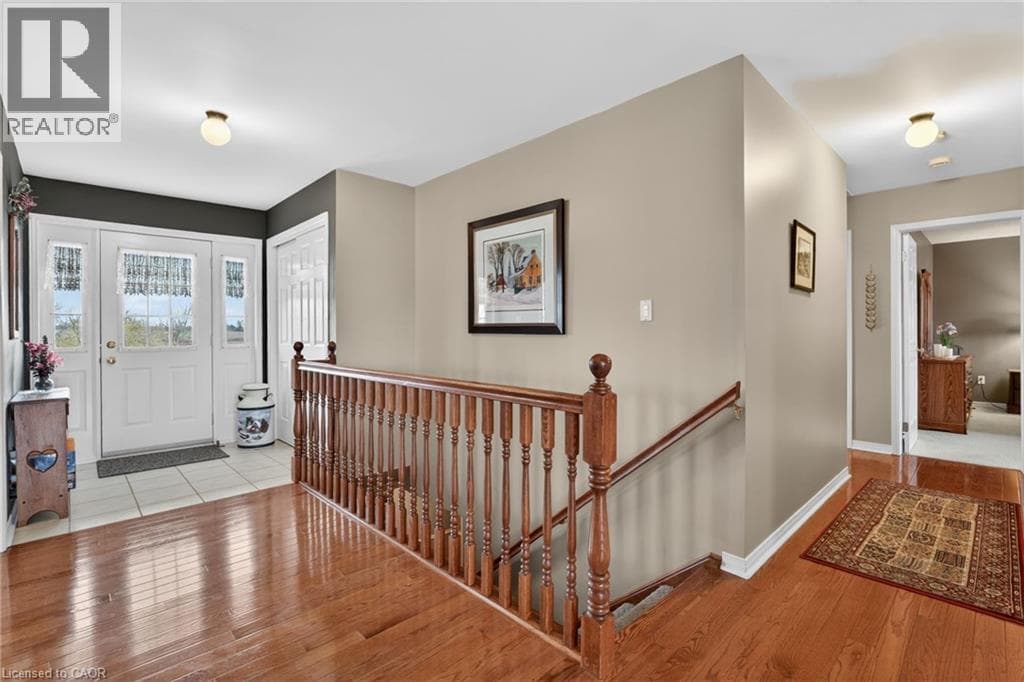 Single Family at 8452 SOUTH CHIPPAWA Road, West Lincoln, Ontario - Photo 7 - RE/MAX Garden City Realty
