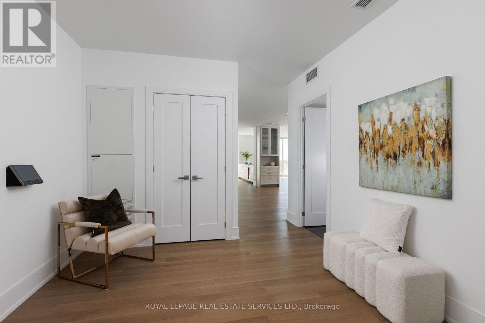 Single Family at 912- 155 Merchants' Wharf, Toronto (Waterfront Communities), Ontario - Photo 7 - RE/MAX Garden City Realty