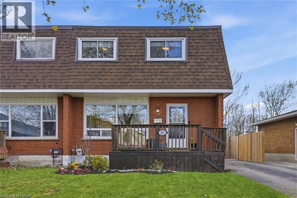 Single Family at 282 ROACH Avenue, Welland, Ontario - Photo 2 - RE/MAX Garden City Realty