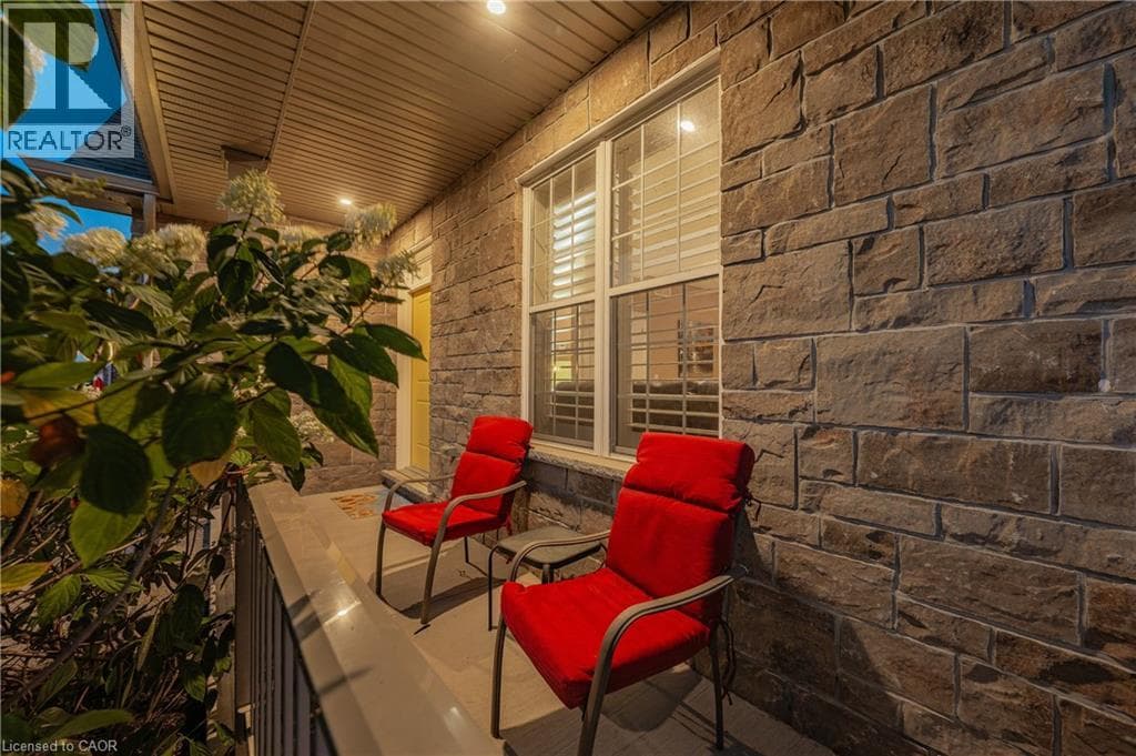 Single Family at 3985 LOWER COACH Road, Fort Erie, Ontario - Photo 8 - RE/MAX Garden City Realty