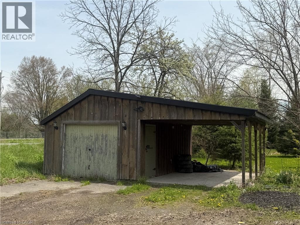 Single Family at 41937 FEEDER Road, Wainfleet, Ontario - Photo 5 - RE/MAX Garden City Realty