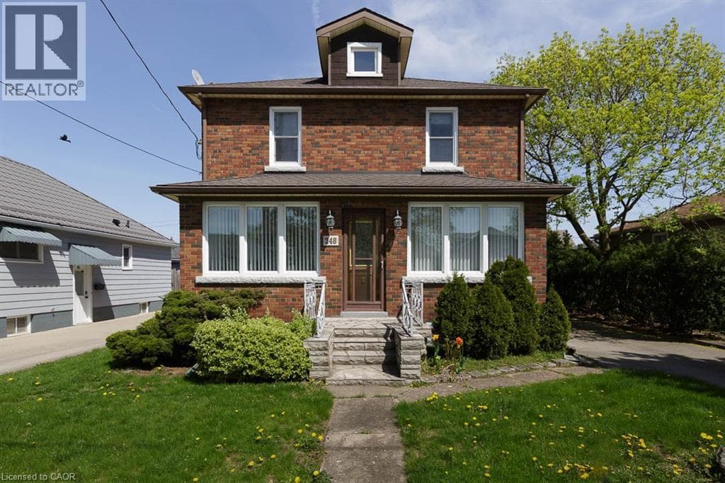 248 WALLACE Avenue