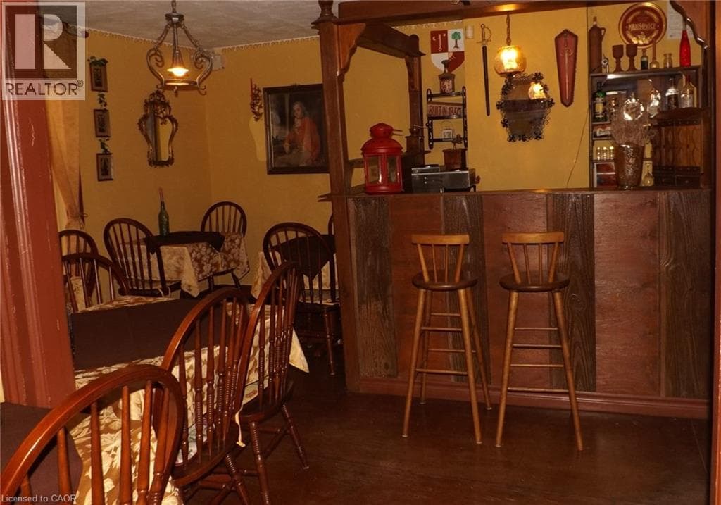 Other at 5815 MAIN Street, Niagara Falls, Ontario - Photo 10 - RE/MAX Garden City Realty
