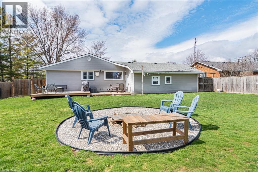 Single Family at 11685 BURNABY Road, Wainfleet, Ontario - Photo 8 - RE/MAX Garden City Realty