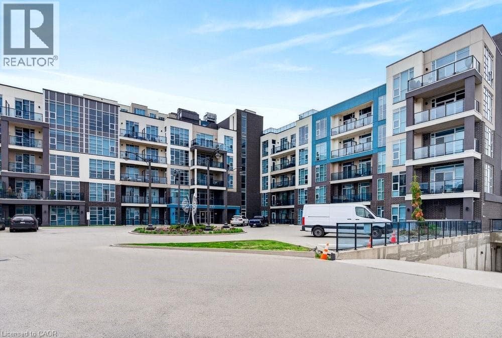 314- 10 CONCORD Place