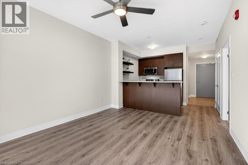 Single Family at 314- 10 CONCORD Place, Grimsby, Ontario - Photo 10 - RE/MAX Garden City Realty