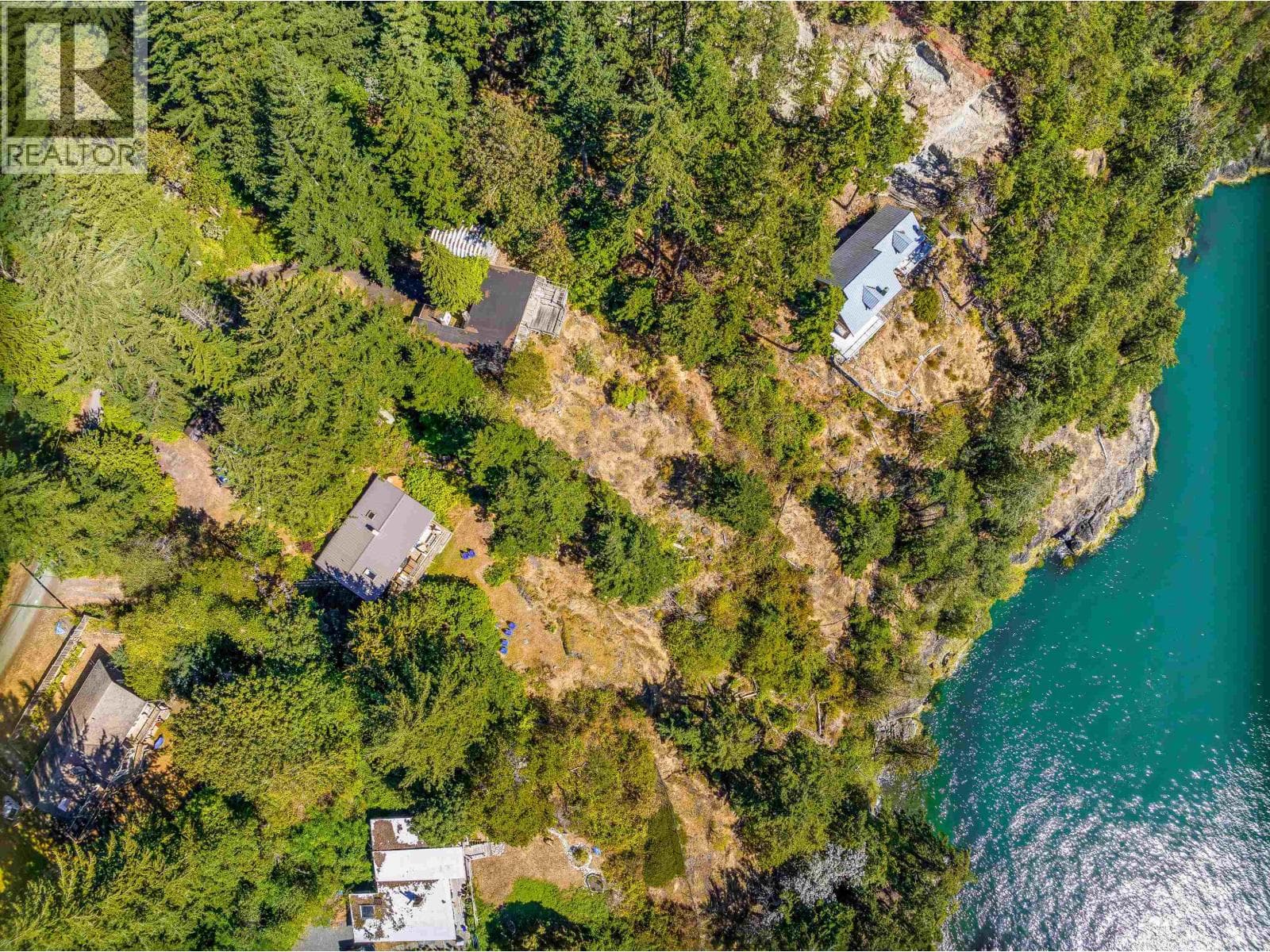 Single Family at 341 ROBINSON Road, Bowen Island, British Columbia - Photo 9 - RE/MAX Garden City Realty