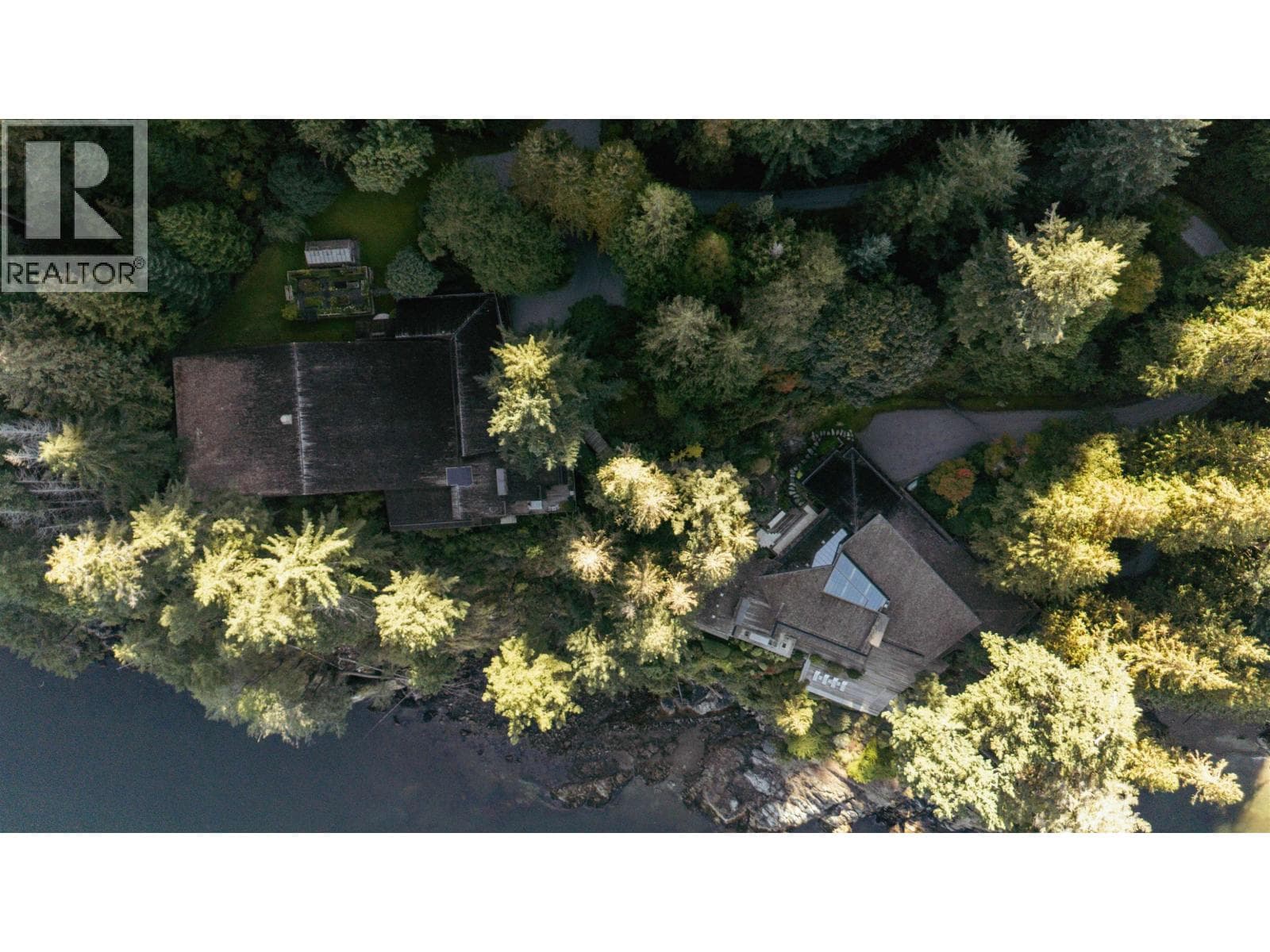 Single Family at 370-374 SMUGGLERS COVE Road, Bowen Island, British Columbia - Photo 4 - RE/MAX Garden City Realty
