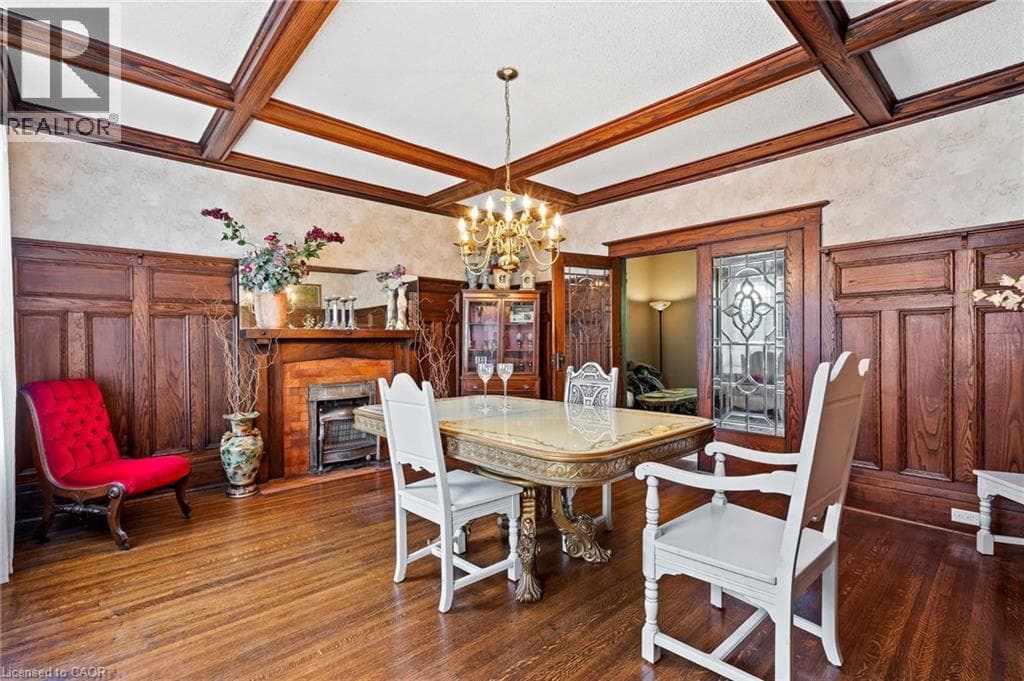 Single Family at 2 CARLETON Street, Thorold, Ontario - Photo 2 - RE/MAX Garden City Realty