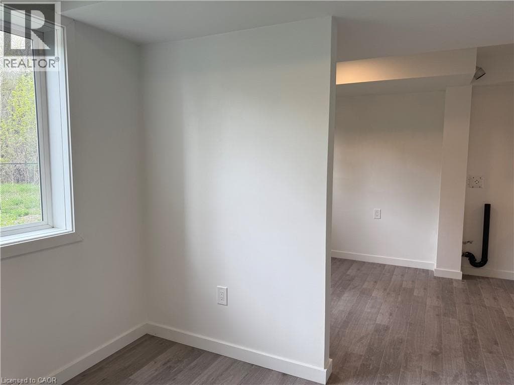 Single Family at Lower- 127 HIGHRIVER Trail, Welland, Ontario - Photo 5 - RE/MAX Garden City Realty