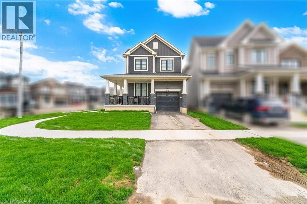 Single Family at 240 VELVET Way, Niagara Falls, Ontario - Photo 3 - RE/MAX Garden City Realty