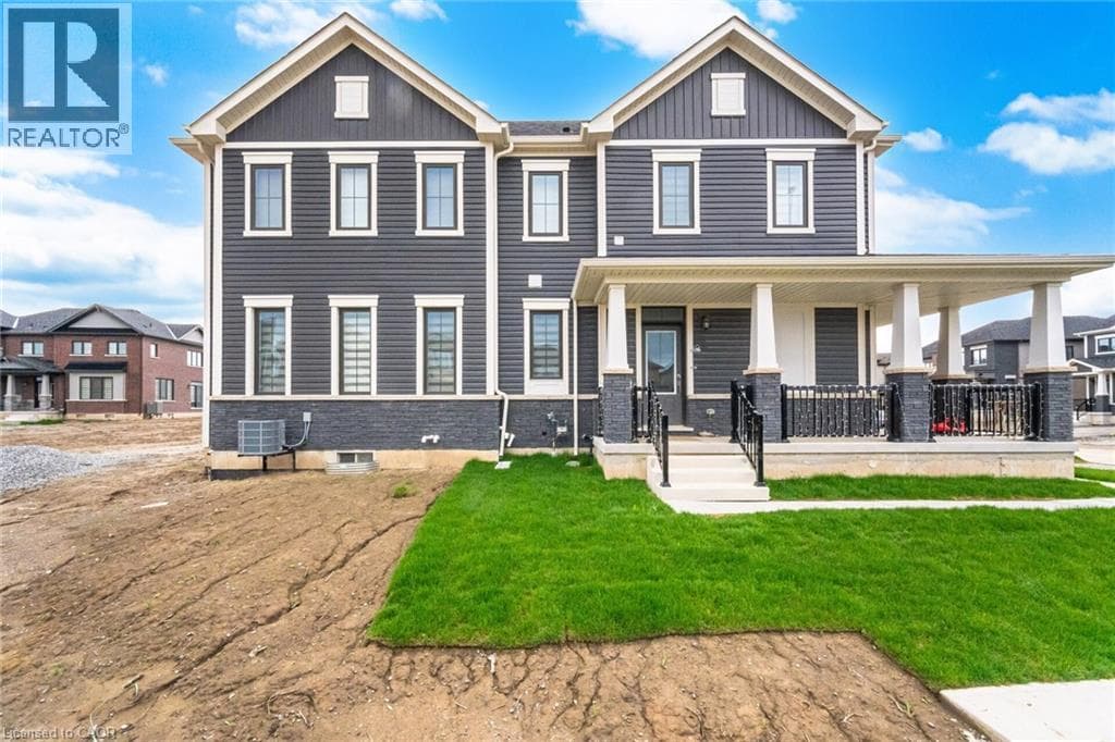 Single Family at 240 VELVET Way, Niagara Falls, Ontario - Photo 6 - RE/MAX Garden City Realty