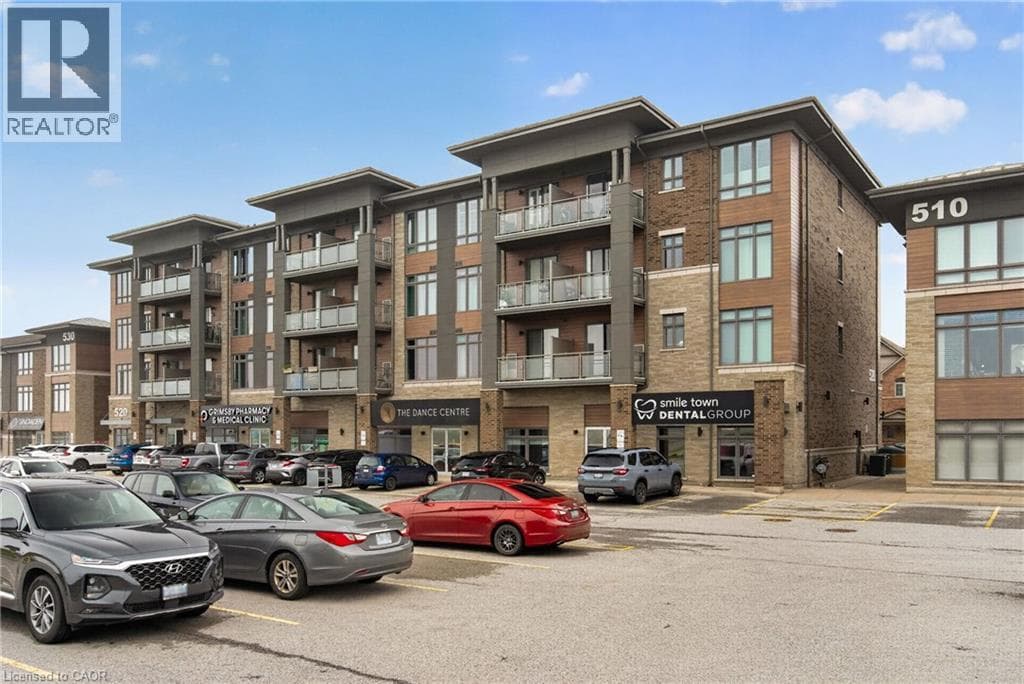 308- 520 NORTH SERVICE Road
