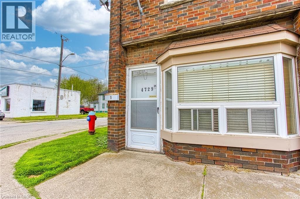 Multi-family at 4727 FERGUSON Street, Niagara Falls, Ontario - Photo 3 - RE/MAX Garden City Realty