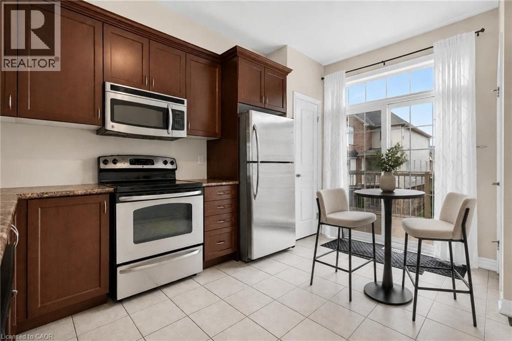Single Family at 77- 541 WINSTON Road, Grimsby, Ontario - Photo 4 - RE/MAX Garden City Realty