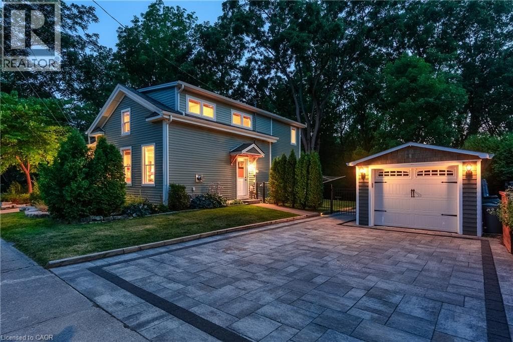 Single Family at 4158 BRIDGEPORT Drive, Lincoln, Ontario - Photo 5 - RE/MAX Garden City Realty