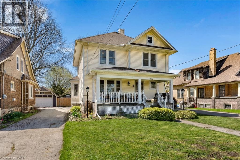 Single Family at 122 ELGIN Street, Port Colborne, Ontario - Photo 6 - RE/MAX Garden City Realty